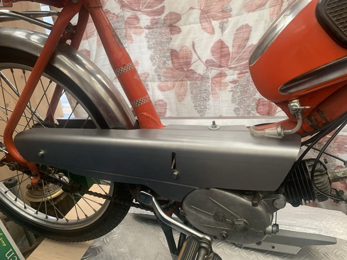 Puch Ciclomotori: Seitenschutz AP 30 Nachbau – Nuovo e nell'imballaggio originale da Romanshorn venduto da bsa119 1