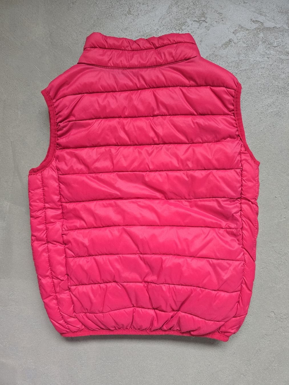 Gilet & Giacche: Rotes Gilet Grösse 110 – Usato da Büron venduto da Liv7 1