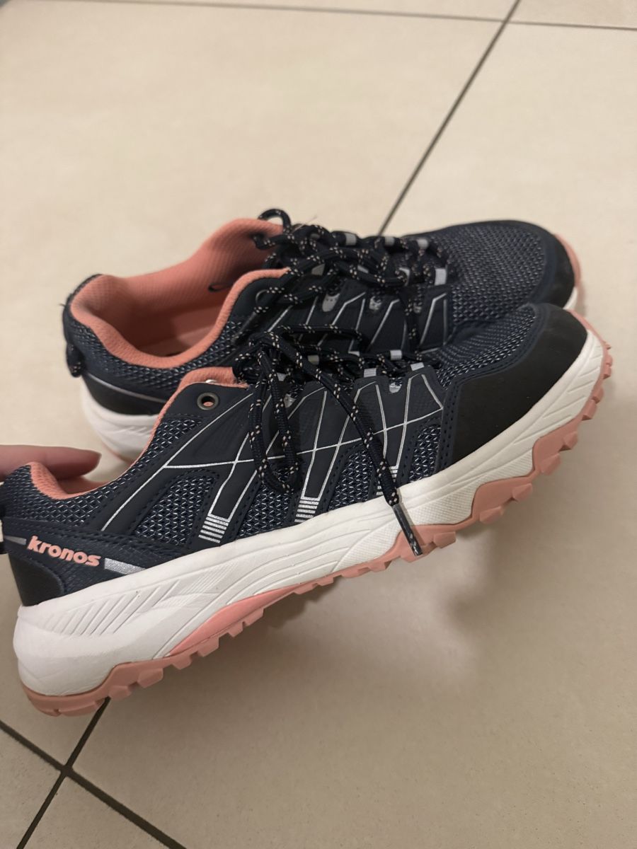 Scarpe da donna: Kranos Turnschuhe – Nuovo (secondo la descrizione) da Lyss venduto da KiS12 2