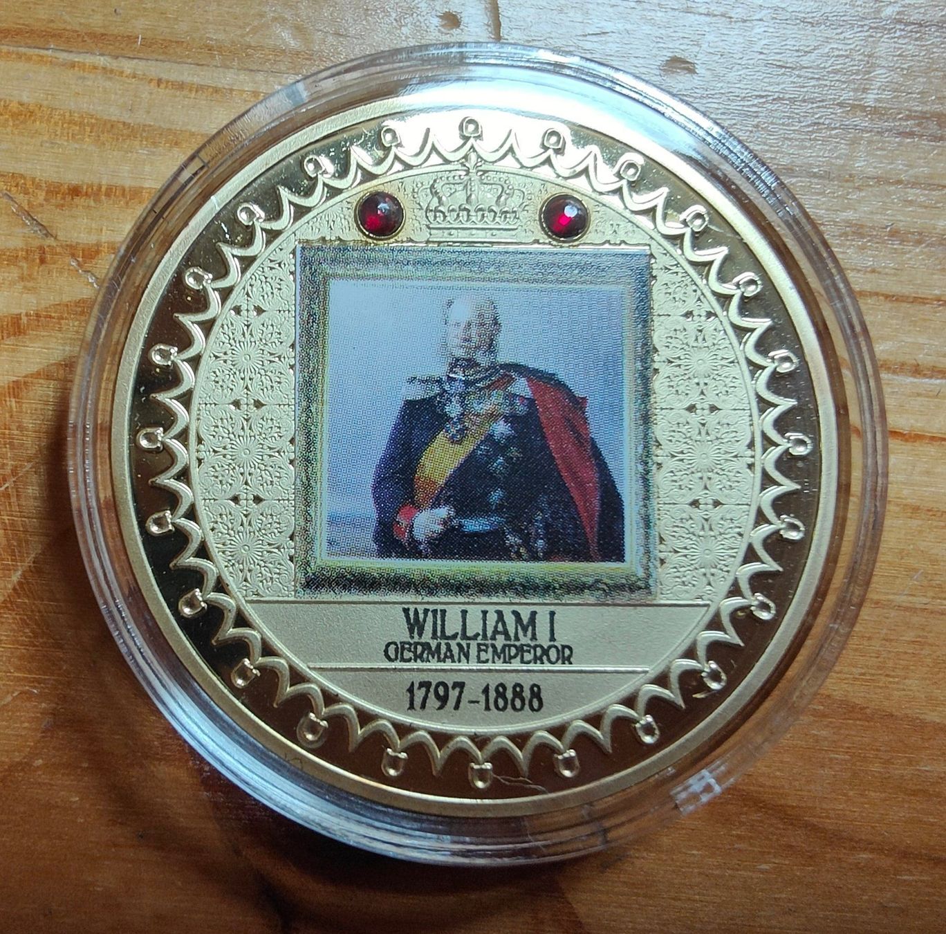 Toutes les monnaies: Farbmedaille William I PP – Neuf avec emballage d'origine à Hittnau par stamps_and_coins