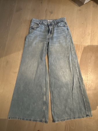 Jeans Zara Gr. 38