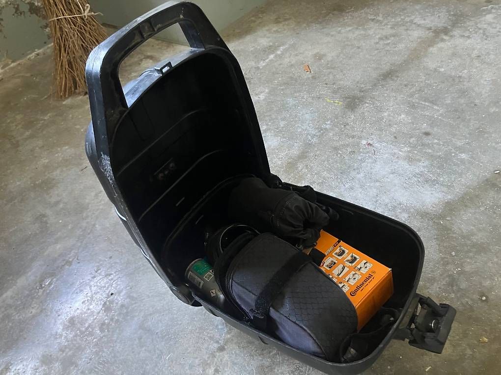 Pezzi di ricambio: Pletscher Velobox mit Packträger Adapter – Usato da Wabern venduto da fel_r5by 1