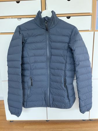 PEAK PERFORMANCE Jacke Daunen Gr. S