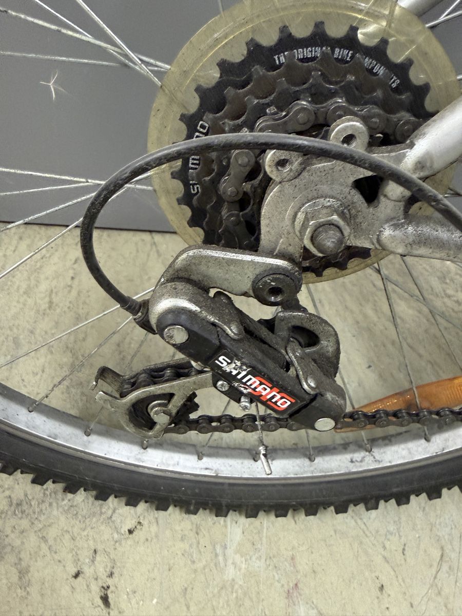 Velos:  Velo – Gebraucht aus Zuzwil SG von Pomy 7