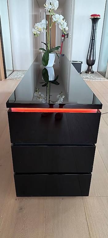 Interlübke Commodes: Interlübke Cube mit Beleuchtung – D'occasion à Zug par chr_mv6w 2