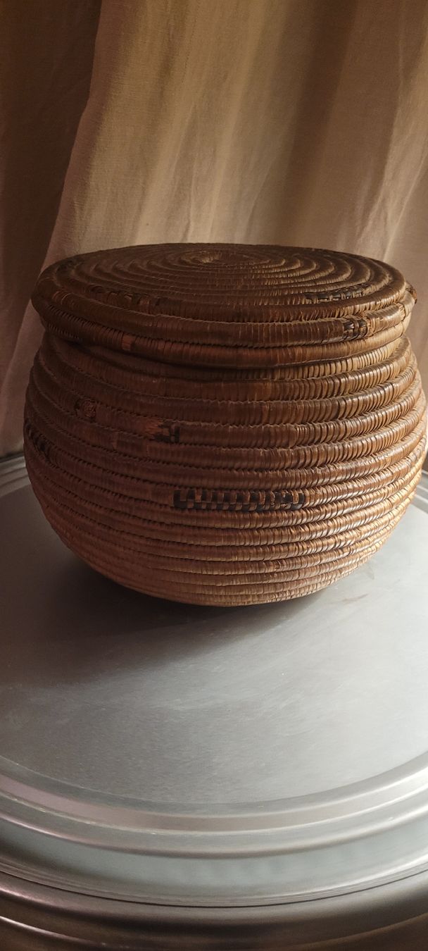 Altro per la casa: Panier amérindien avec couvercle, vintage – Usato da Vevey venduto da lba_dd82 1