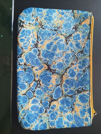 Etui Marmor Design blau gelb Reissverschluss neu 18x12cm