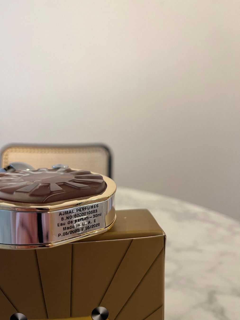 Profumi & Eau de Toilette: Ajmal Dahn Al Oudh Shams 30ml – Usato da Wetzikon ZH venduto da MW.S 2