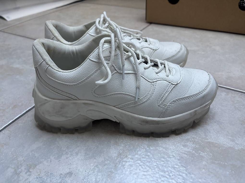 Scarpe da donna: Schuhe – Usato da Seengen venduto da sam_62rc