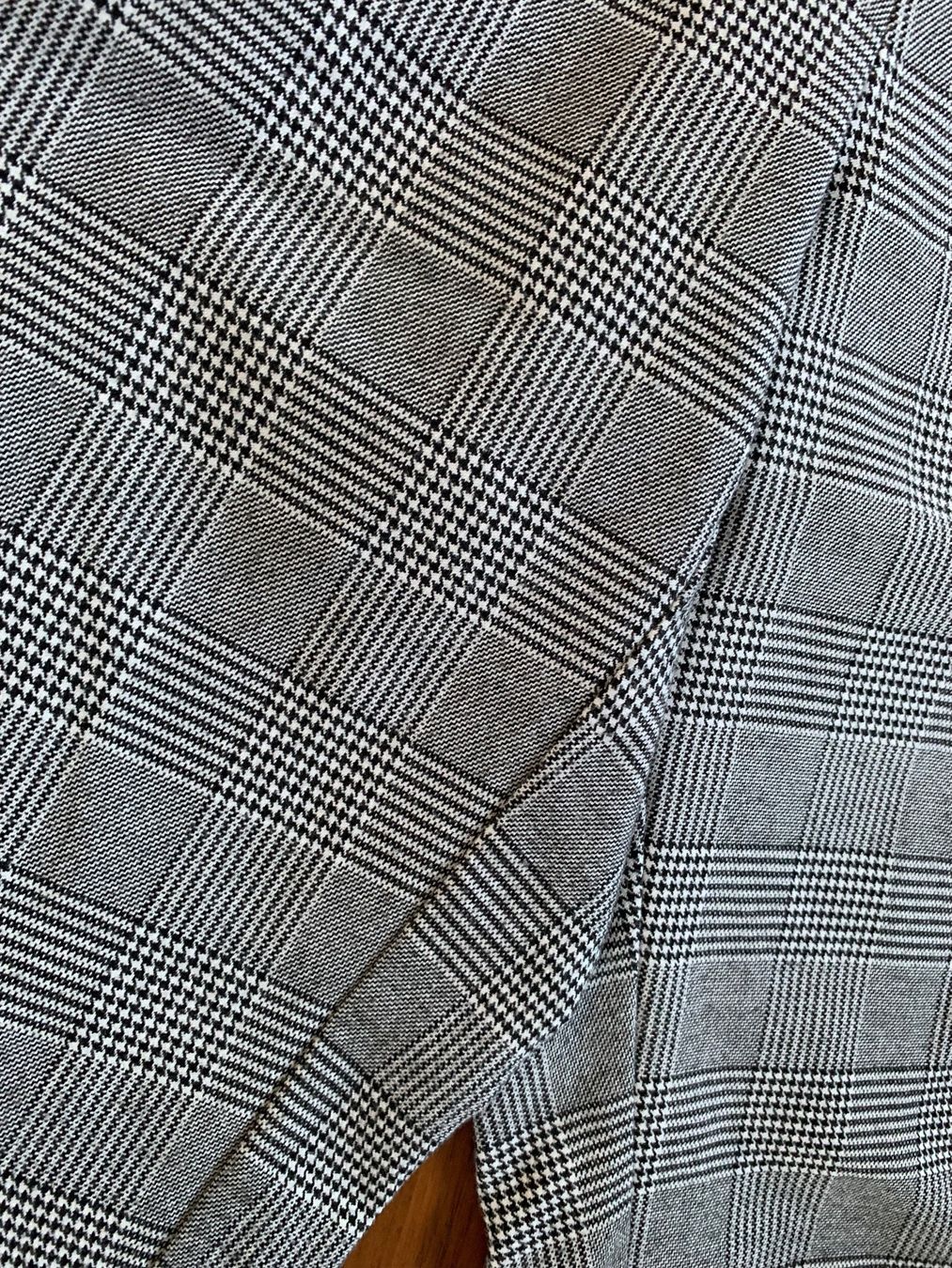 Vero Moda Pantaloni: Stoffhose kariert L/32 – Usato da Fehraltorf venduto da Nadja0205 1