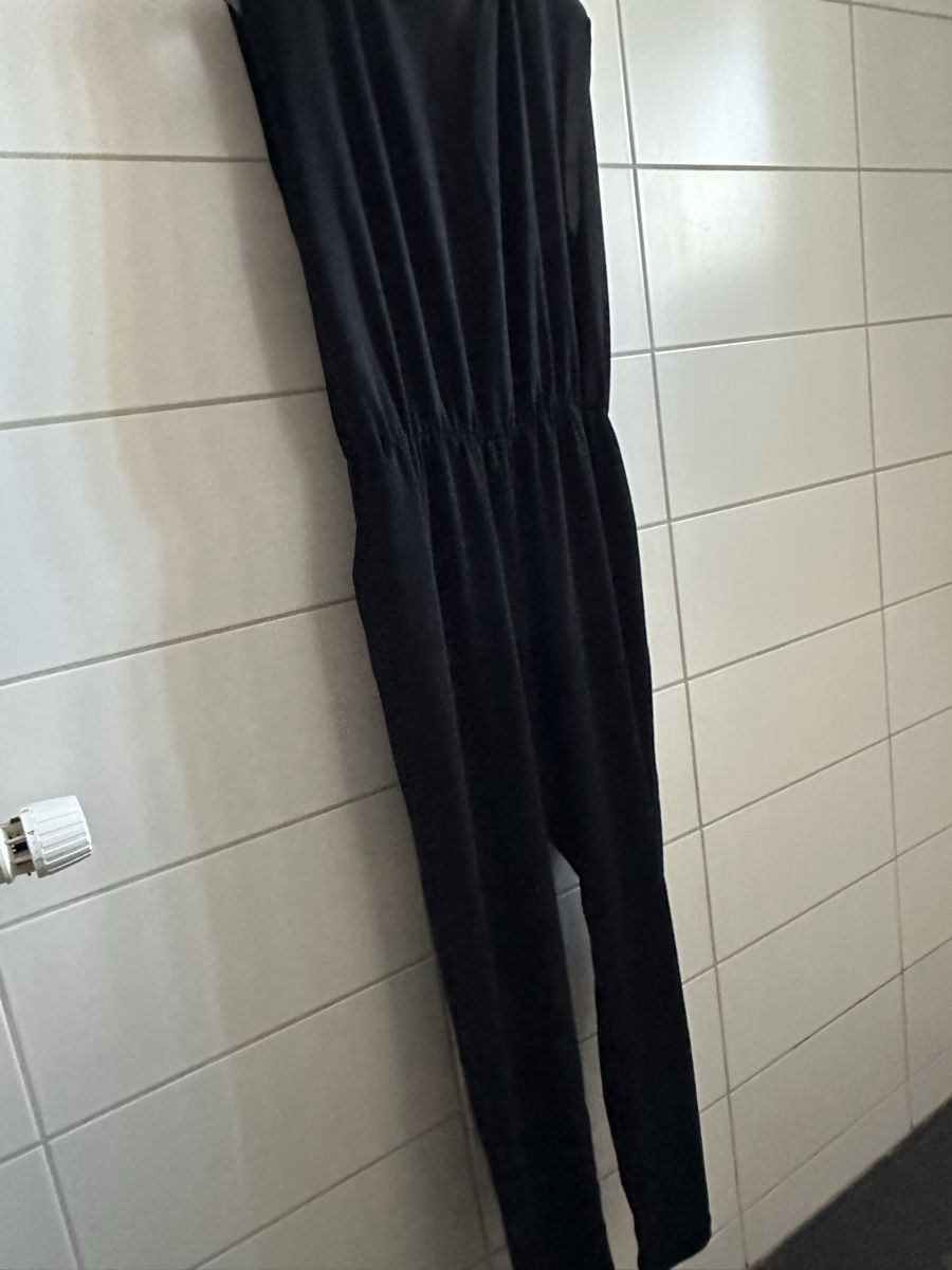Zara Jumpsuits: Damen Zara Overall Grösse/M – Neu (gemäss Beschreibung) aus Basel von Ivana_4 4