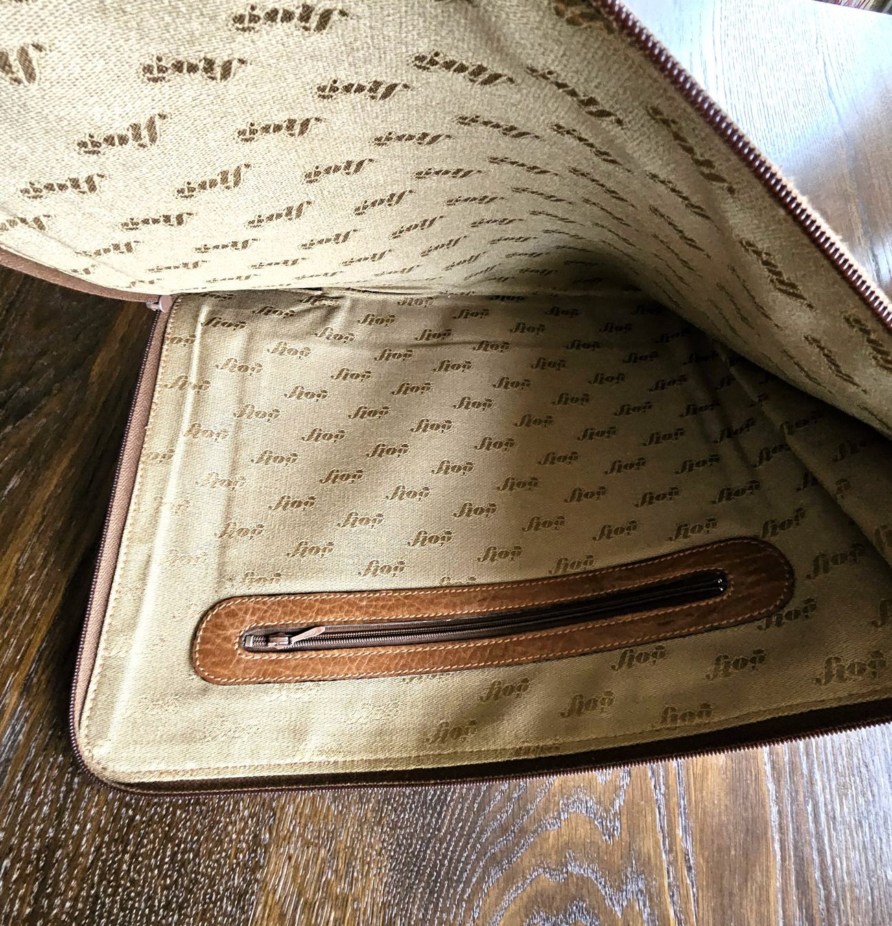 Covers & Borse: geniale Notebook-Hülle aus Leder mit RV – Usato da binningen venduto da clozi62 1