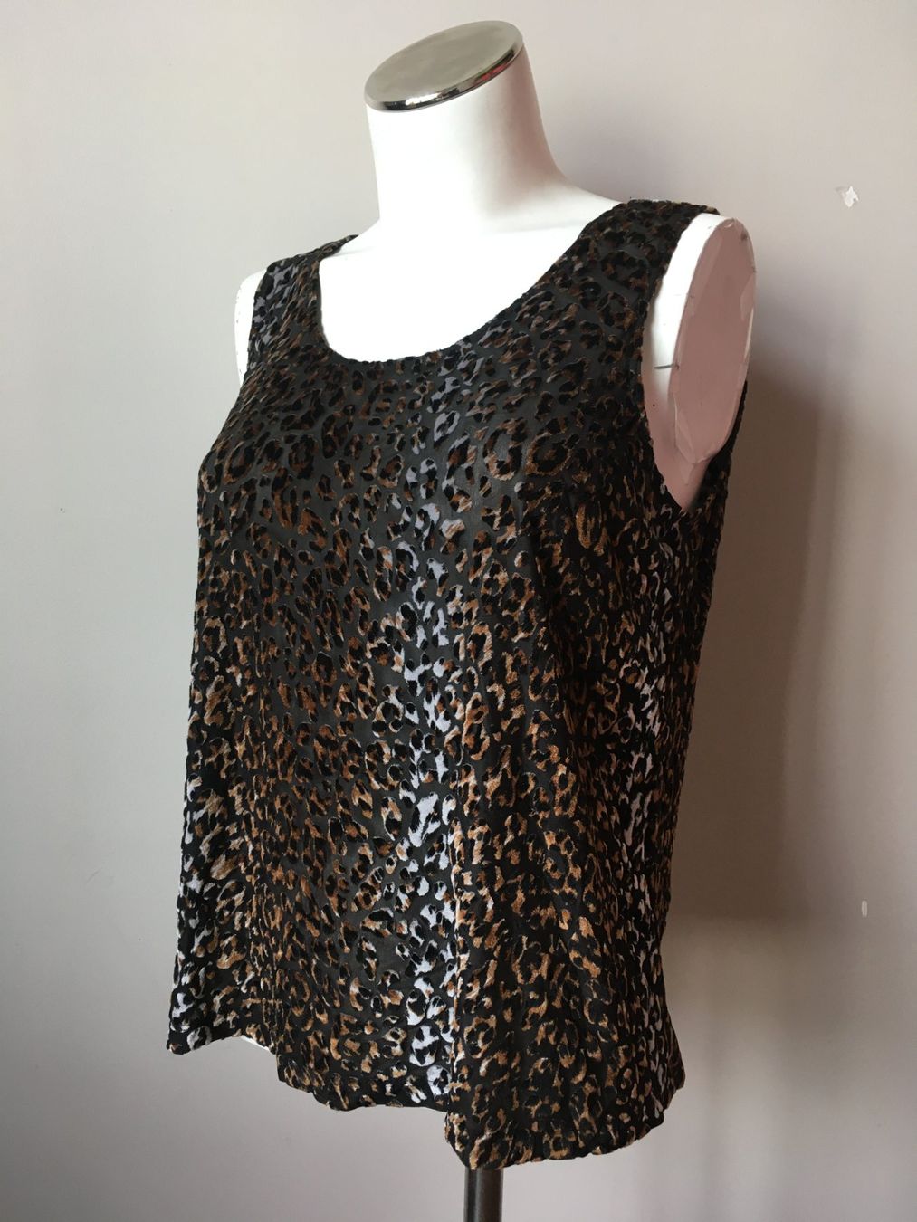 T-Shirts: Débardeur imprimé léopard - Taille 40 – Gebraucht aus Troinex von Irisglo