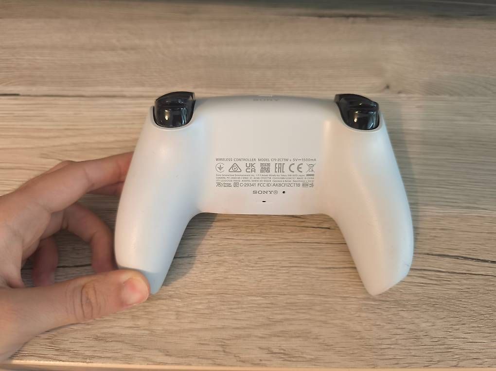Sony Consoles: PS5 Slim – D'occasion à Künten par fil_9sq9 4