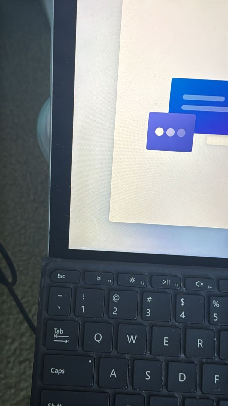Microsoft Notebooks: Surface Go 2 - 128gb Windows 11 guter Zustand – Gebraucht aus Olten von HoYa01 4