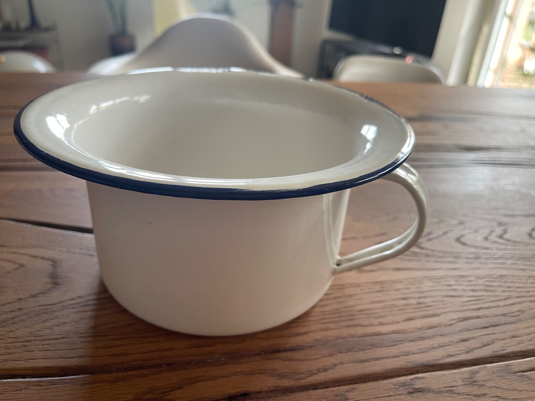 Pentole: Vintage Emaille Topf 22cm Shabby Chic Deko – Usato da Zuerich venduto da Dorsi