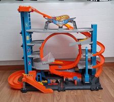 Hot Wheels Autogarage