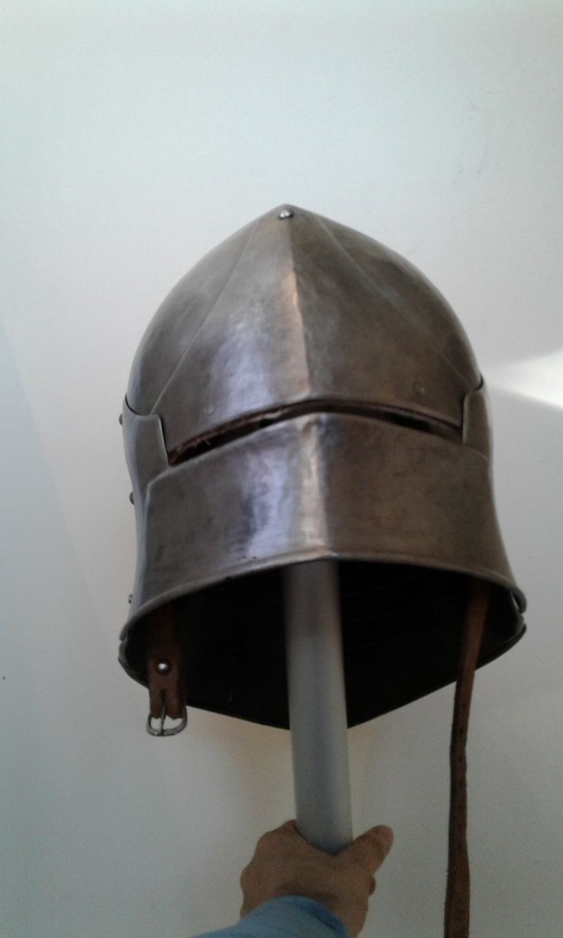 Vêtements anciens: Helm mittelalterlich Schaller Reenactment – D'occasion à Nunningen par Oliad 2