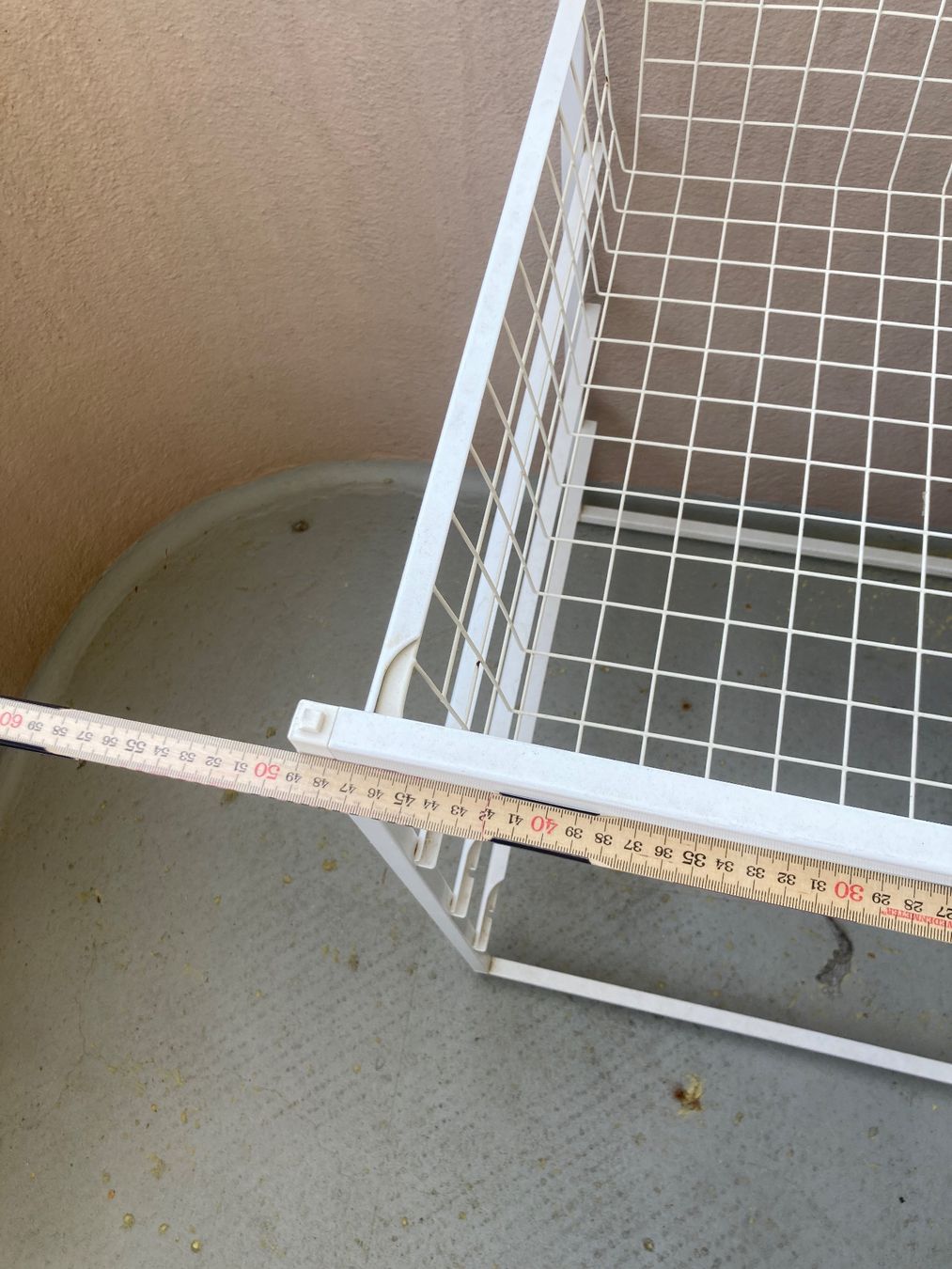 Ikea Scaffali: Metallgestell Ikea Jonaxel – Usato da Luzern venduto da JasFel 4