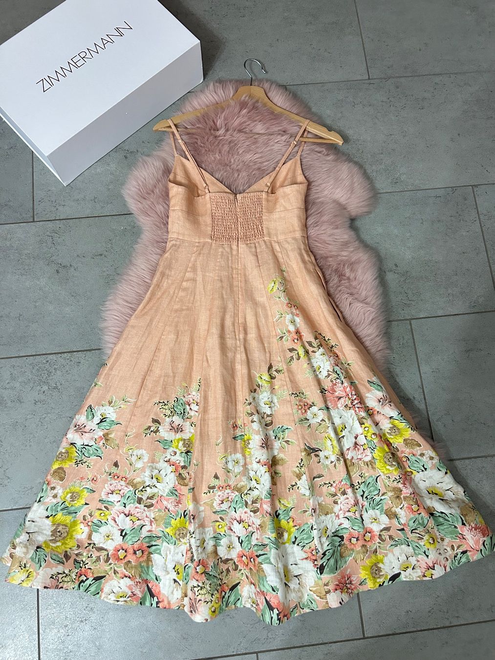 Zimmermann Vestiti: Zimmermann Floral Elegant Midi Dress – Usato da St.Josefen venduto da lop_lh8d 7