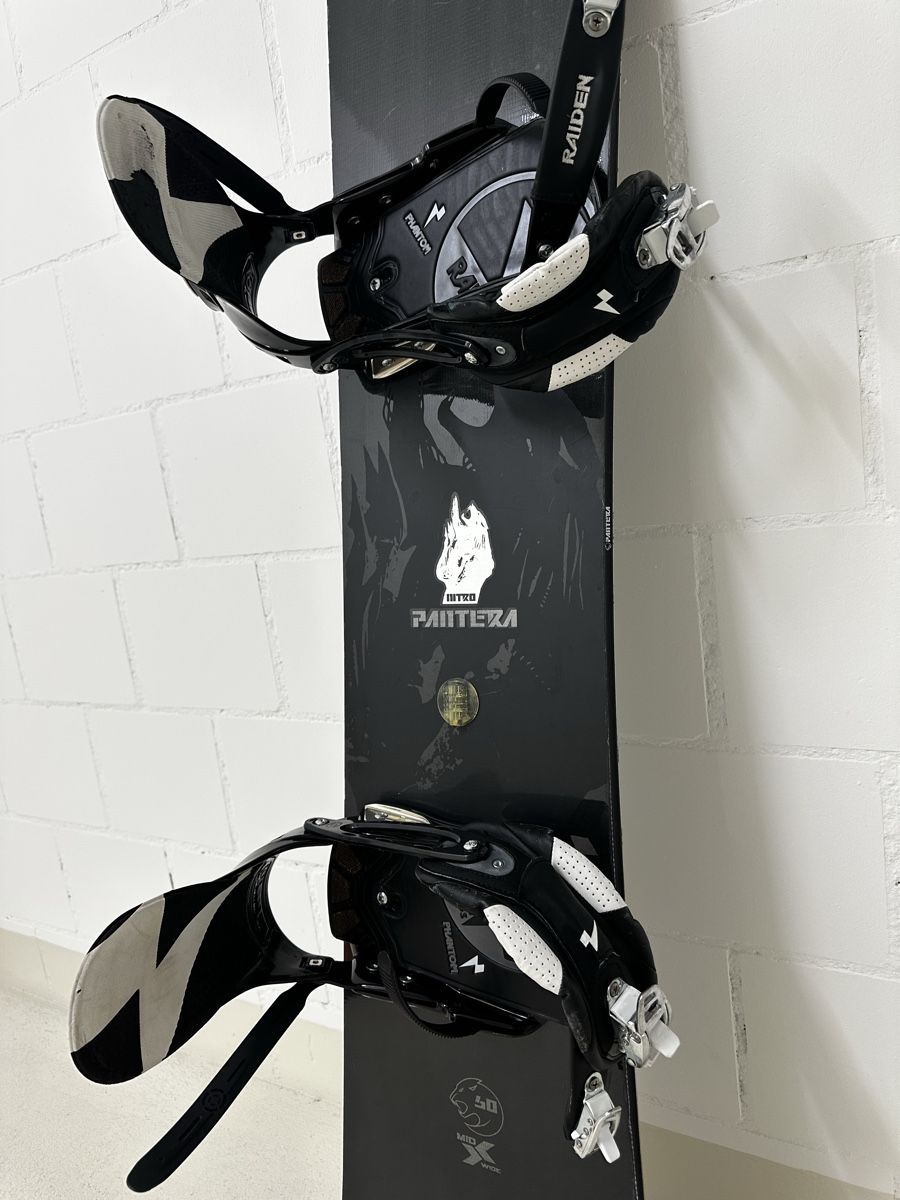 Board: Nitro Pantera Snowboard mit Raiden Binding, Transportsack – Usato da Winznau venduto da grinka 1