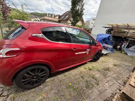 Peugeot 208 GTI 200 PS MFK 01.2025 + Service