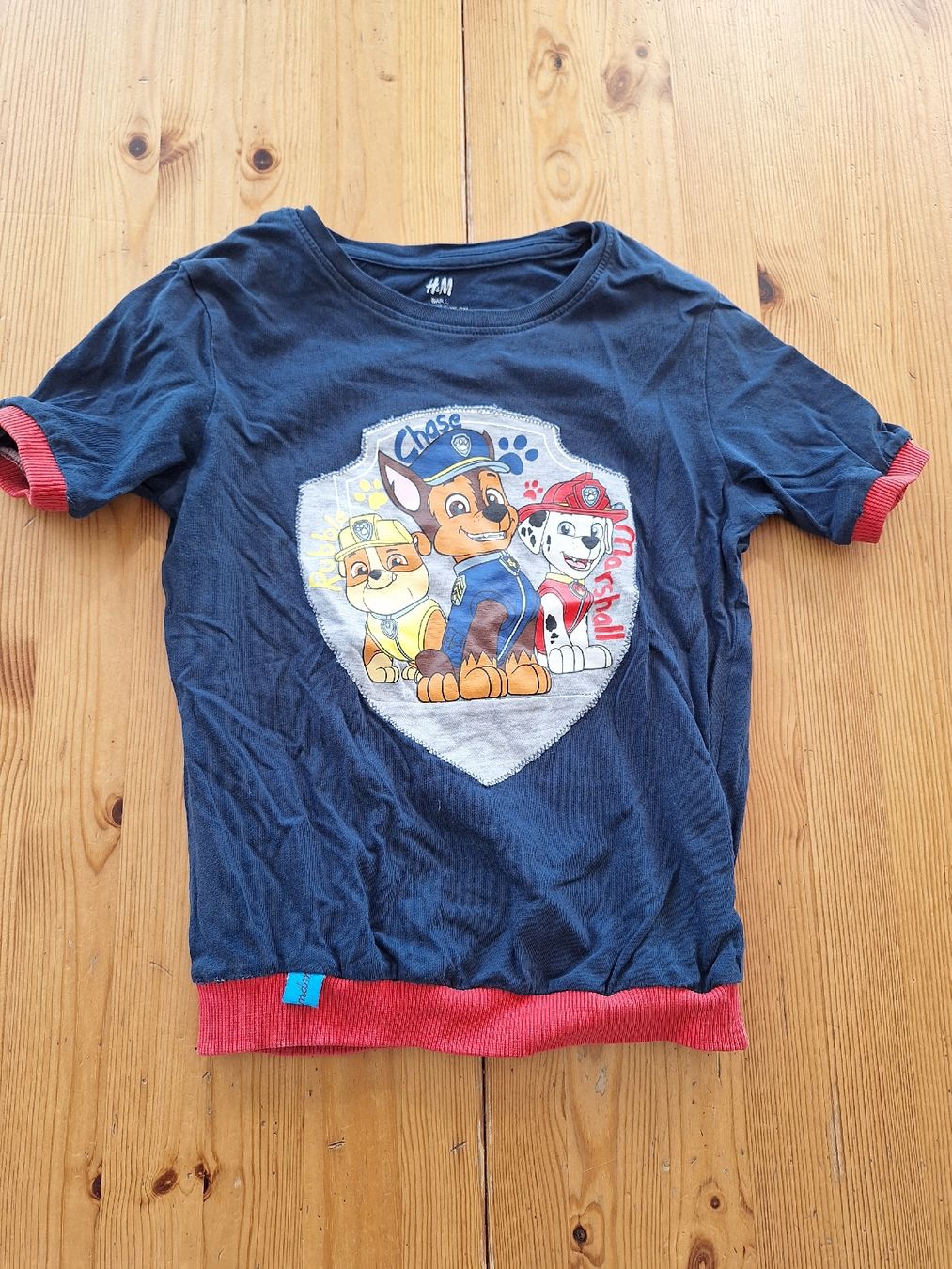 Camicie, T-shirt & Polo: Selbst genähtes Geburtstagsshirt "3" Grösse 110 – Usato da Aesch BL venduto da ChezToKa 1