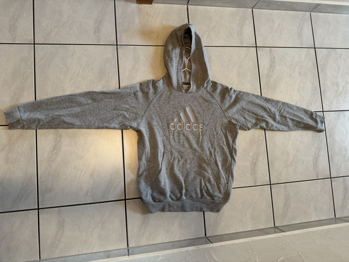 Adidas Maglioni & Felpe: Adidas Hoodie, Grösse 164, Grau – Usato da Hergiswil NW venduto da kaufe_bei_kaufmann 3