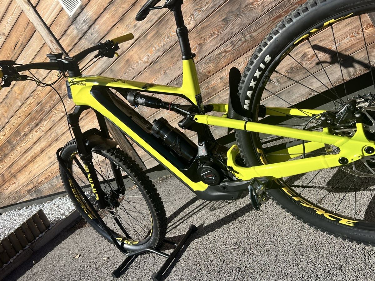 Cannondale Velos: Cannondale Moterra Neo Carbone – Gebraucht aus Vouvry von zin_v6pr 3
