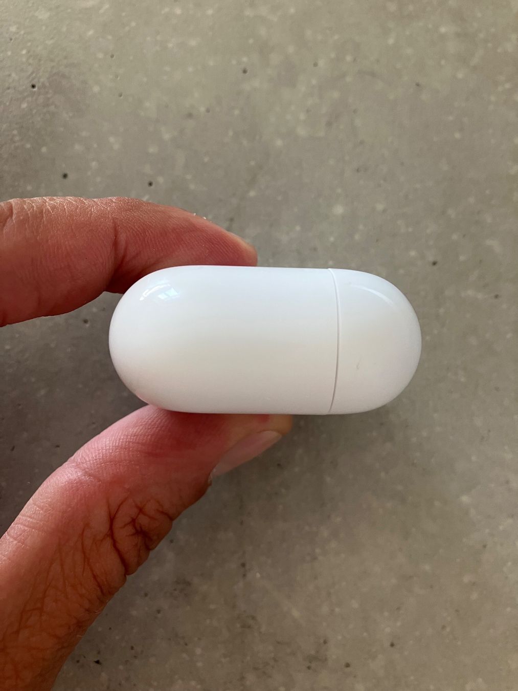 Apple Casques audio: Apple AirPods 3 Case – D'occasion à Lausanne par mr.v 8