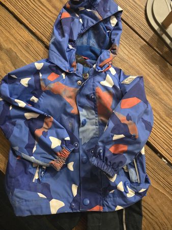 Reima Regenkleider blau mit Fischmuster Grösse 86
