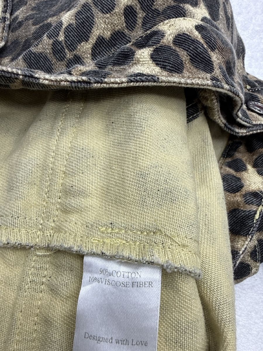 Pantaloni: Jupe Short Imprimé Léopard Taille L État Neuf – Nuovo (secondo la descrizione) da Chenens venduto da anasantos90 4