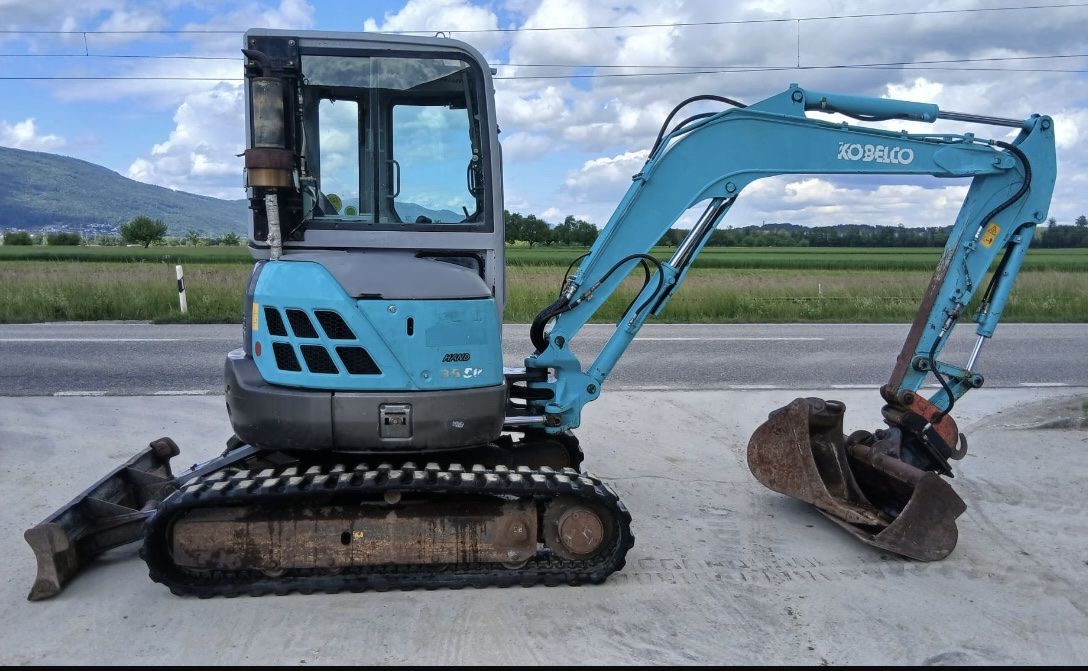 Kobelco Escavatori: Bagger Kobelco SK 35 3,6 Tonnen – Usato da Niederbipp venduto da baggerch 5