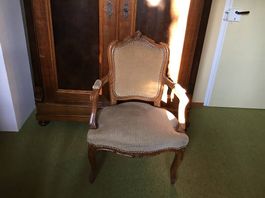 Stuhl  Gründerzeit  Antik  Nussbaum