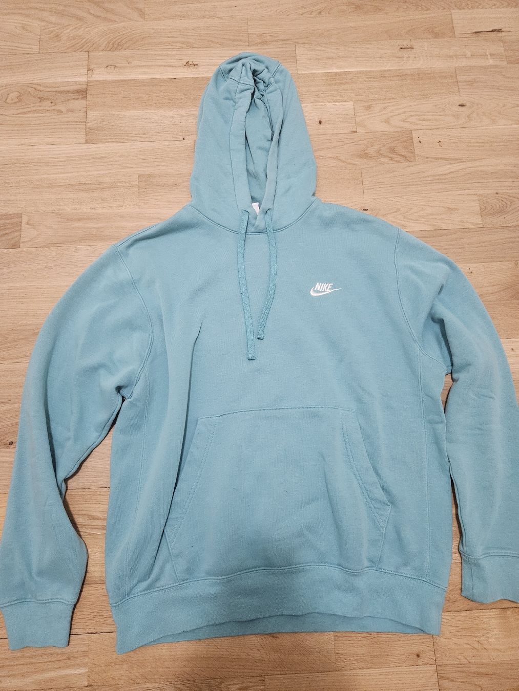Nike Maglioni & Felpe: Nike Hoodie Gr.M – Usato da Emmenbrücke venduto da TopGato