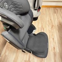 Maxi Cosi Kindersitz mit ISO Fix 