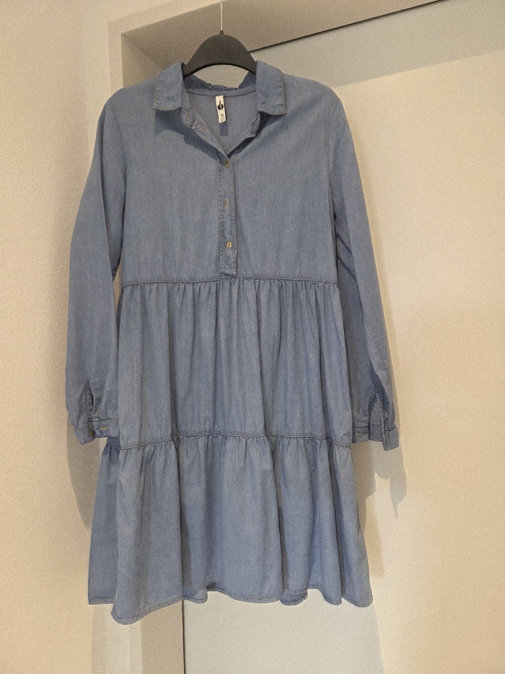 Vestiti: Kleid gr. S Demin look/ baumwolle – Nuovo (secondo la descrizione) da Bronschhofen venduto da Katrusja