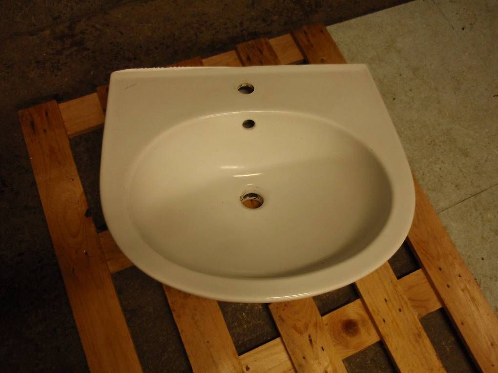 Laufen Lavabi & lavandini: Lavabo Laufen Typ 1116.2 – Usato da Thörishaus venduto da Bauteilboerse_T-haus