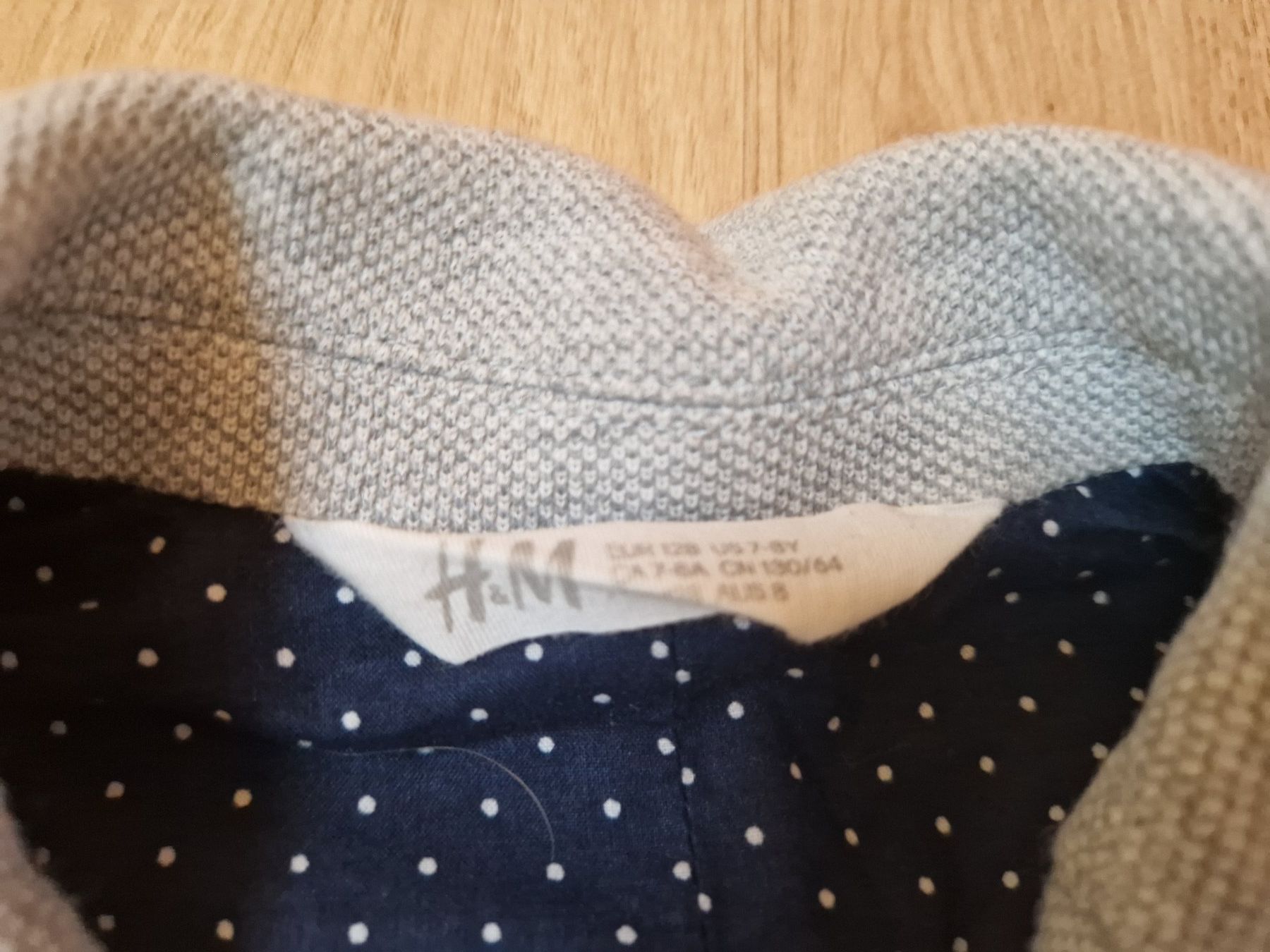 H&M Giacche & Cappotti: Schicke Jacke / Sakko / Blazer 128 – Usato da Giswil venduto da monimaus08 1