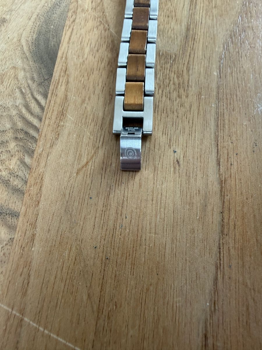 Armbänder & -reifen: Armband von Holzkern – Gebraucht aus zürich von skychef 1