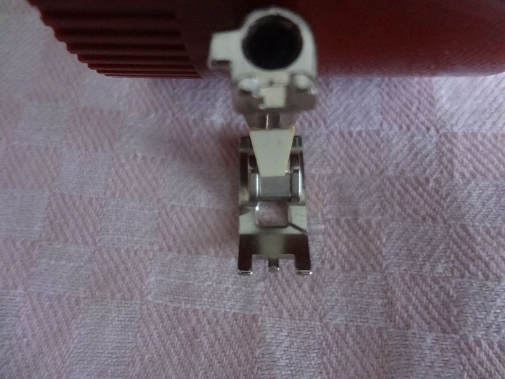 Bernina Knopflochfuß #3C - 9 Mm Für Perfekte Knopflöcher & Smoken