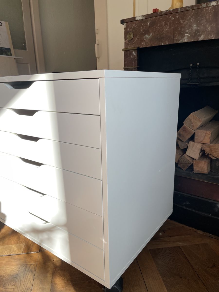 Ikea Korpus: Schubladen auf Rollen – Gebraucht aus Biel/Bienne von Savoir_vivre321 2