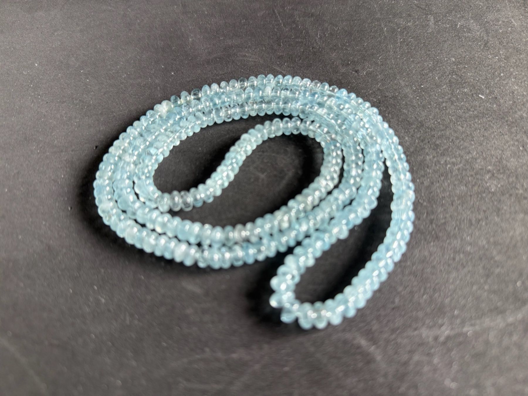 Catenine: Collier de perles en aigue-marine - 82cm – Usato da Sion venduto da accroshoes
