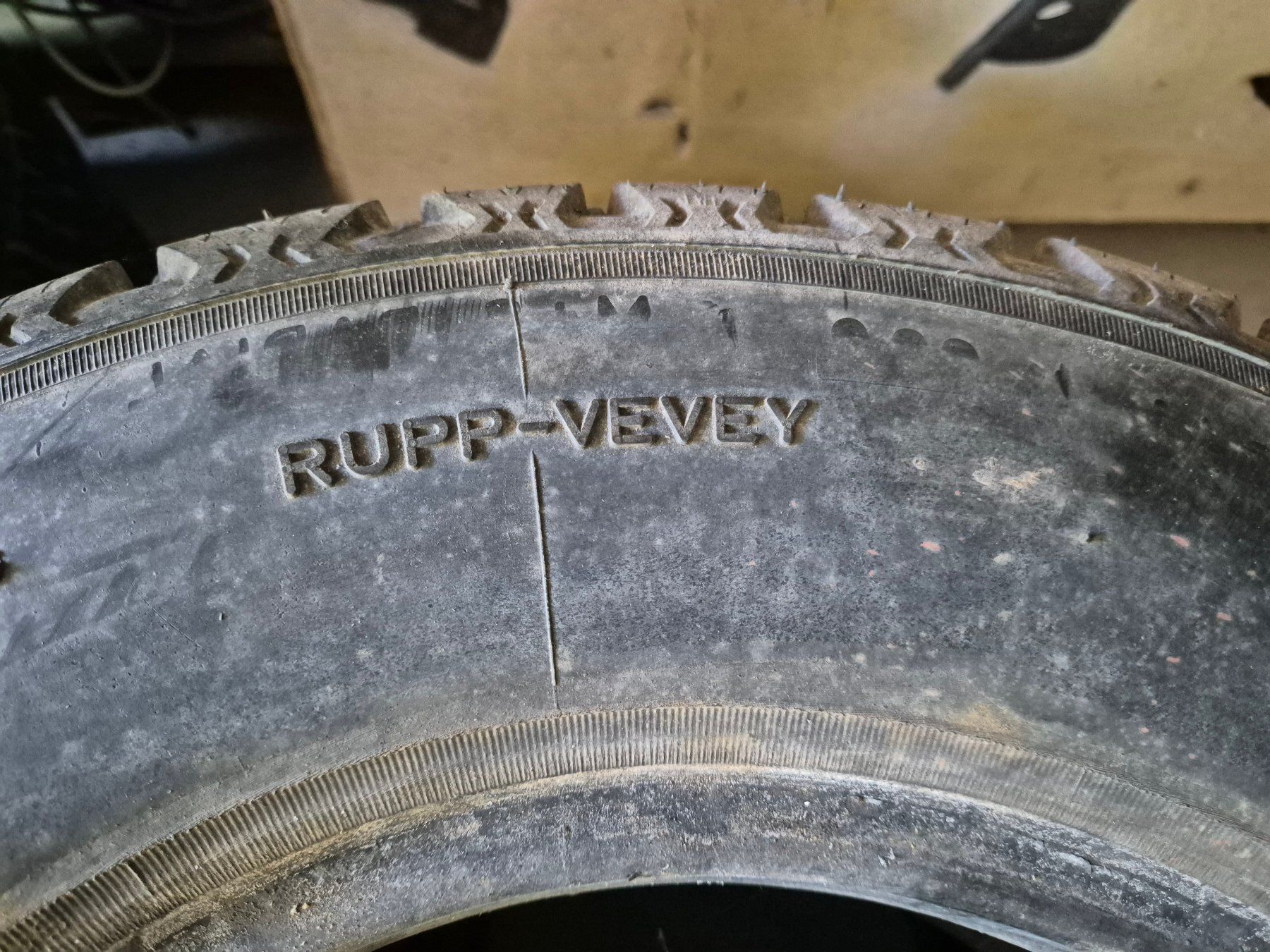 Pneumatici & Ruote complete: 4 Pneus Rupp Vevey – Usato da Kerzers venduto da Rtvjohner 3