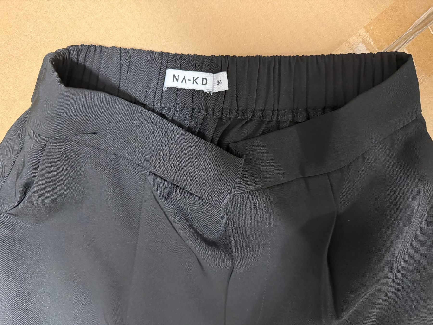 Hosen: SALE - Short Pants S, New – Neu (gemäss Beschreibung) aus Wetzikon ZH von dor_rmq2 2