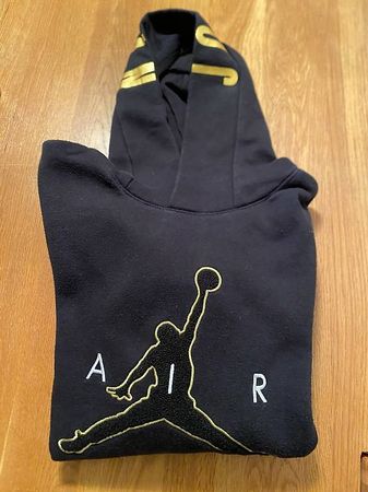Air Jordan Hoodie / Kapuzenpullover (Alter 12-13j)