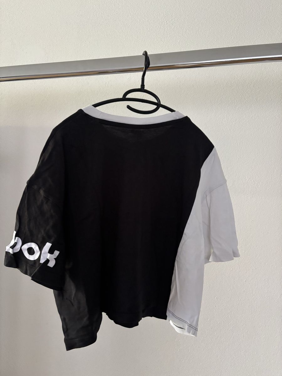 Reebok T-shirts: Reebok Oversize Shirt – D'occasion à Kaltbrunn par celiabernet 2