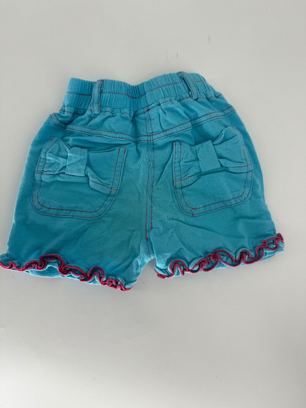 Pantaloni: Shorts Gr. 86 von Ajiduo – Usato da Auenstein venduto da moin. 1