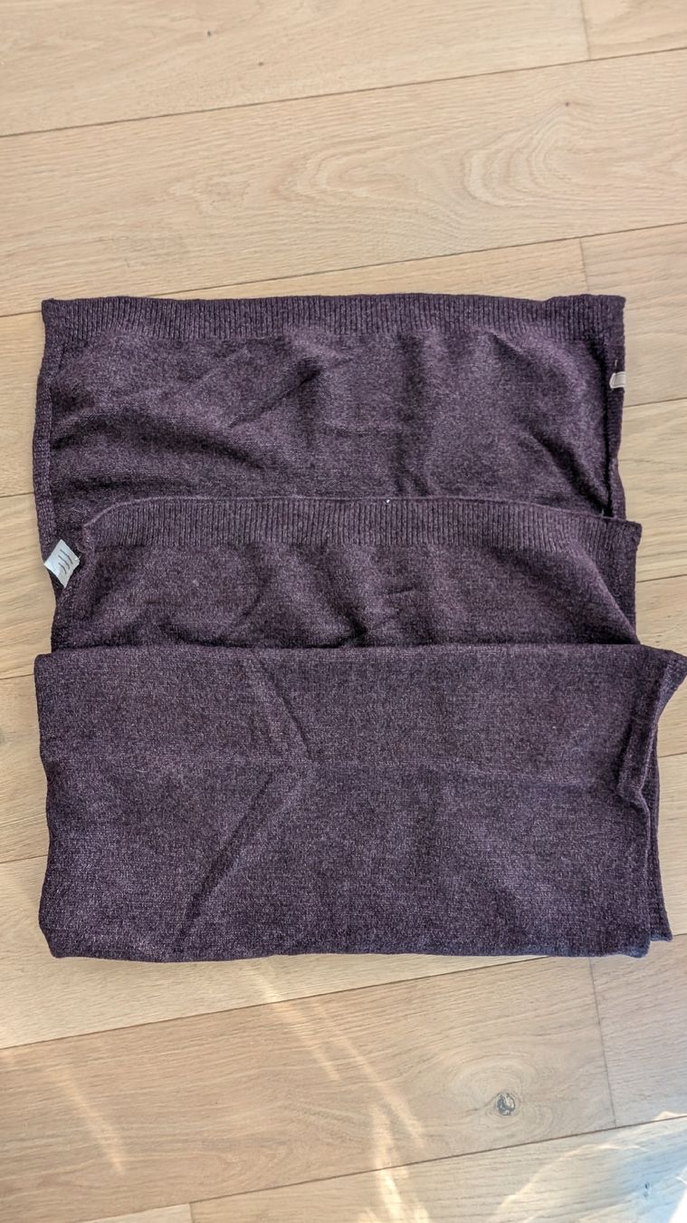 Foulards & écharpes: Schal, violett – Neuf (Voir description) à Landquart par raa_g5ms