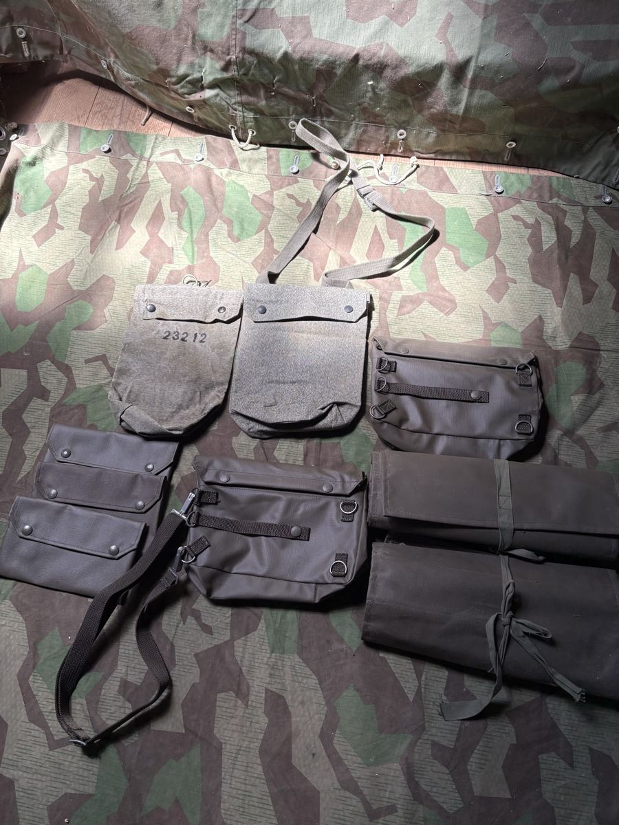 Schweizer Armee Taschen: Schweizer Armee Taschen Set 9 Stk. – Gebraucht aus Wil ZH von El_Bicho 6